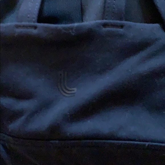 Lolë Mesh Insert Sports Bra - Picture 4 of 4